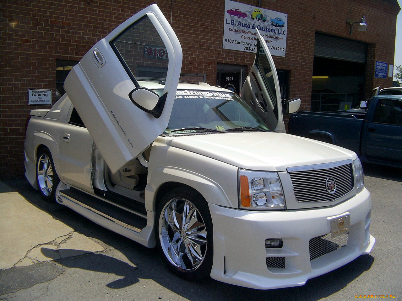 , custom, pick, up